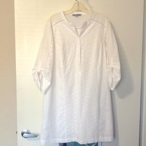 Daisy Fuentes White Eyelet dress